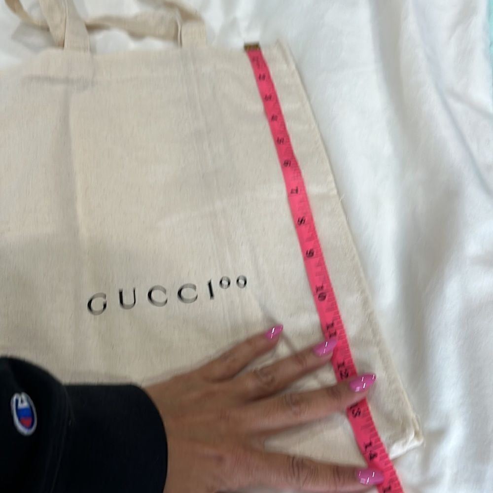 Gucci shoppers   - Picture 8 of 10